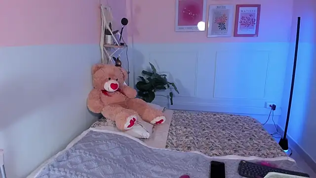 Camila Rivers online show from 10/30/25, 12:17