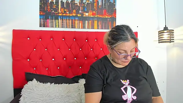 carolinacrus01 online show from 02/26/26, 06:18