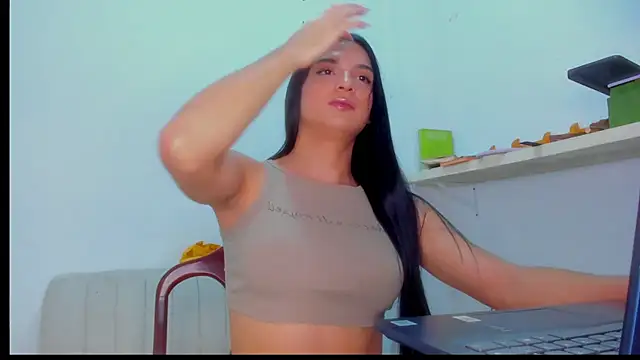 ISA BELLA VZL online show from 04/10/26, 06:45