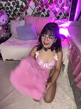 Snapshot of isabel_jaames chatting on 02/27/26, 11:27 isabel jaames online show from 02/27/26, 11:27