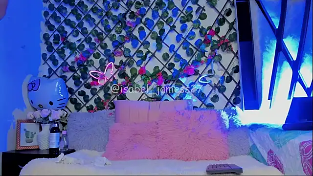 isabel jaames online show from 06/14/26, 04:09