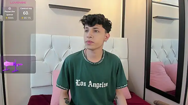 Axel  Evans online show from 09/10/25, 01:11