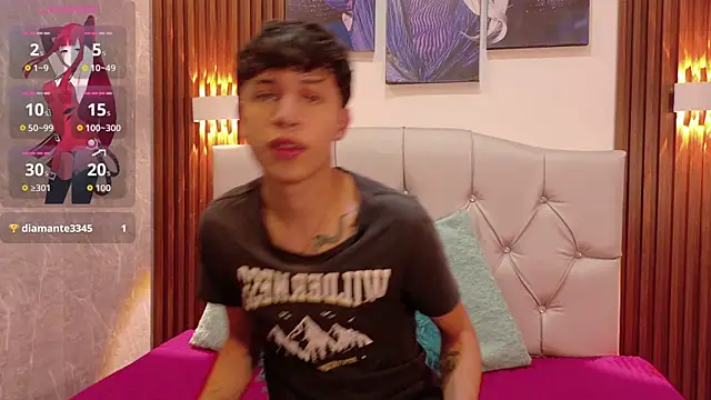 Axel  Evans online show from 09/22/25, 05:04