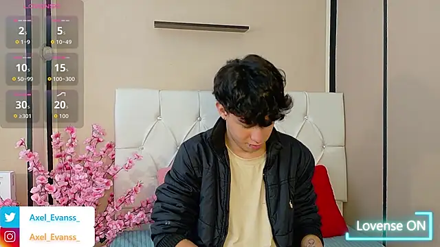 Axel  Evans online show from 10/06/25, 12:02