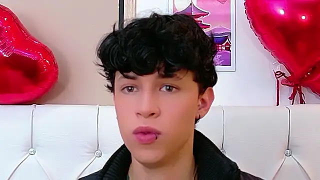 Axel  Evans online show from 02/25/26, 01:21