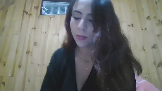 Snapshot of Roselingalvis13 chatting on 10/11/25, 02:55 Roselingalvis13 online show from 10/11/25, 02:55