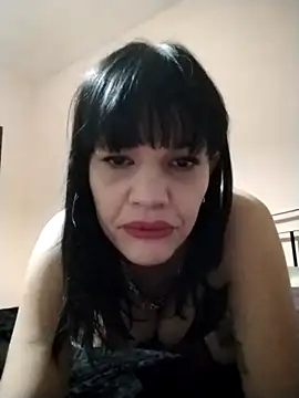 Snapshot of SarettaB90 chatting on 02/18/26, 11:55 SarettaB90 online show from 02/18/26, 11:55