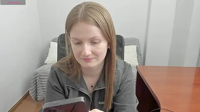 Alisha Skyes online show from 03/24/26, 04:34