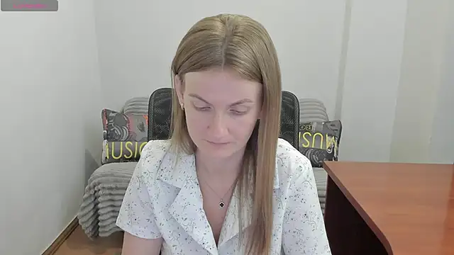 Snapshot of Alisha_Skyes chatting on 07/02/26, 03:23 Alisha Skyes online show from 07/02/26, 03:23