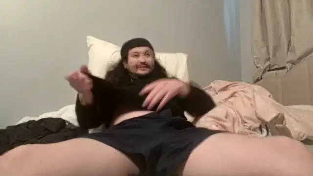 Snapshot of You-father chatting on 12/16/25, 07:41 You-father online show from 12/16/25, 07:41