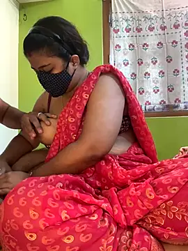 Snapshot of SwatiCam chatting on 11/03/25, 04:47 SwatiCam online show from 11/03/25, 04:47