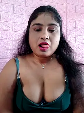 Snapshot of hornyriyanka chatting on 09/09/25, 01:49 hornyriyanka online show from 09/09/25, 01:49