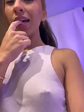 Amonetx online show from 02/11/26, 01:54