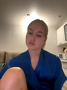 Snapshot of CandyVice chatting on 11/26/25, 05:14 CandyVice online show from 11/26/25, 05:14