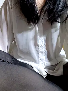 Snapshot of Maria2299 chatting on 02/22/26, 09:13 Maria2299 online show from 02/22/26, 09:13