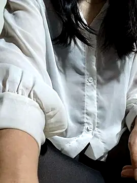 Snapshot of Maria2299 chatting on 02/24/26, 07:23 Maria2299 online show from 02/24/26, 07:23