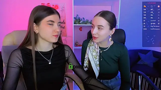 Snapshot of lissa_night chatting on 09/26/25, 01:15 lissa night online show from 09/26/25, 01:15