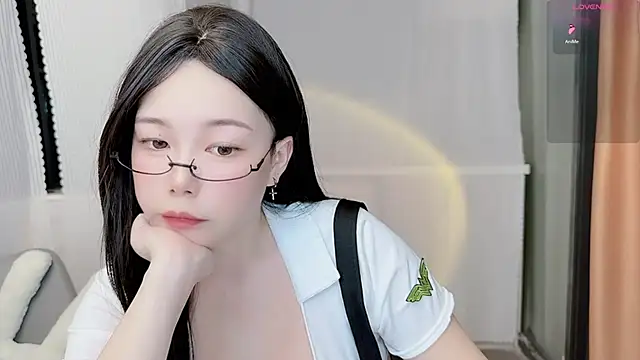 Bella Ava online show from 12/02/25, 03:29