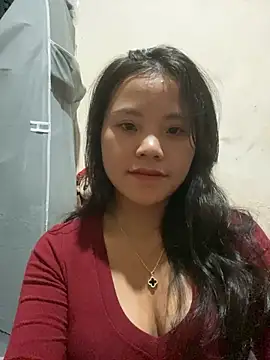 Snapshot of Bella_7777 chatting on 09/10/25, 03:23 Bella 7777 online show from 09/10/25, 03:23