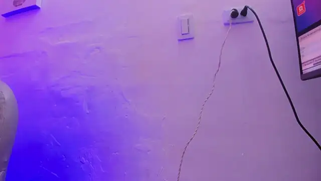 Ambar Cullen online show from 10/28/25, 08:22