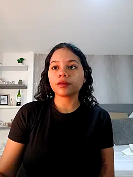 Snapshot of Celine_Lee chatting on 10/02/25, 06:04 Celine Lee online show from 10/02/25, 06:04