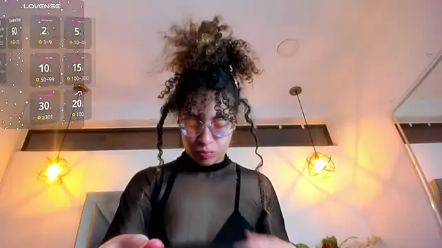 Hanna Cornee  online show from 02/20/26, 12:38