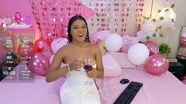 sophia brunette  online show from 03/30/26, 12:17