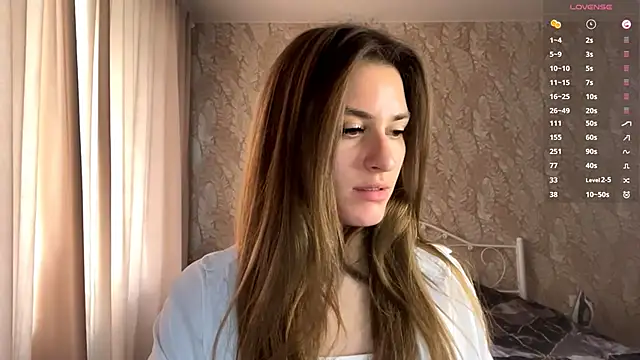 Snapshot of miainheat chatting on 10/11/25, 09:08 miainheat online show from 10/11/25, 09:08