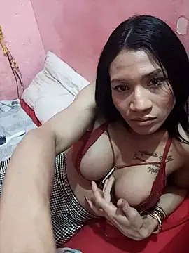 Snapshot of Kellye_hotTs chatting on 10/09/25, 01:14 Kellye hotTs online show from 10/09/25, 01:14