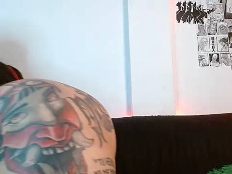 Snapshot of Chloe_paytone chatting on 11/13/25, 08:19 Chloe paytone online show from 11/13/25, 08:19