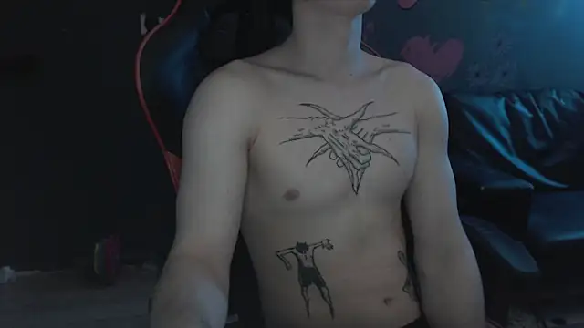 Snapshot of min1pekka chatting on 10/15/25, 02:01 min1pekka online show from 10/15/25, 02:01