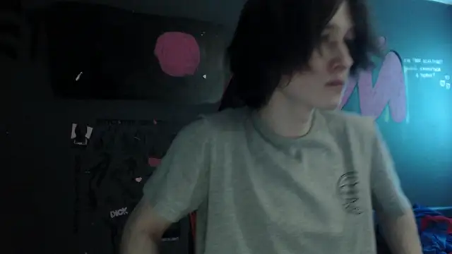 Snapshot of min1pekka chatting on 11/26/25, 02:34 min1pekka online show from 11/26/25, 02:34