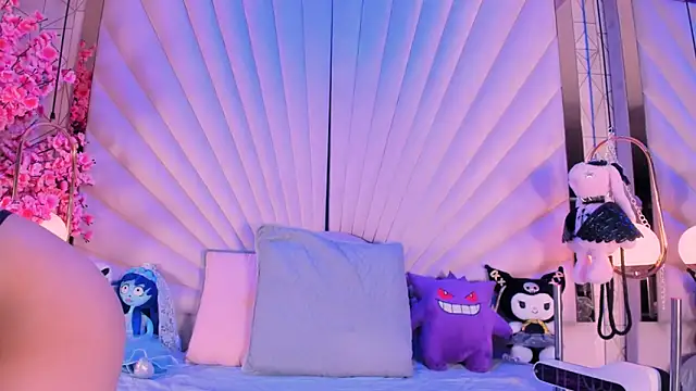 VesperVelvet online show from 04/10/26, 05:23