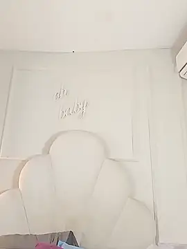 Kaylachannell online show from 11/26/25, 03:51