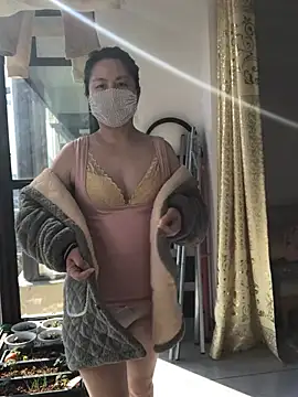 chengcheng12 online show from 01/13/26, 05:57