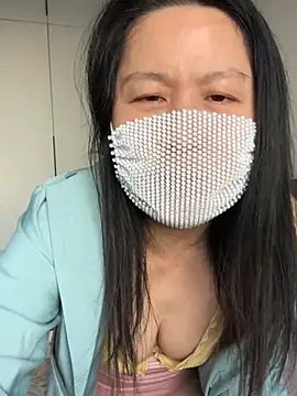 chengcheng12 online show from 01/14/26, 12:49