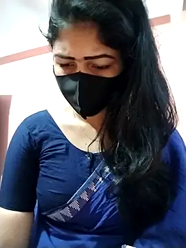 Snapshot of Prionti- chatting on 11/15/25, 01:58 Prionti- online show from 11/15/25, 01:58