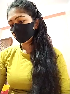 Snapshot of Prionti- chatting on 11/29/25, 02:58 Prionti- online show from 11/29/25, 02:58