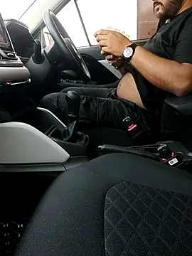 Snapshot of fucking_daring_boy chatting on 04/12/26, 08:52 fucking daring boy online show from 04/12/26, 08:52