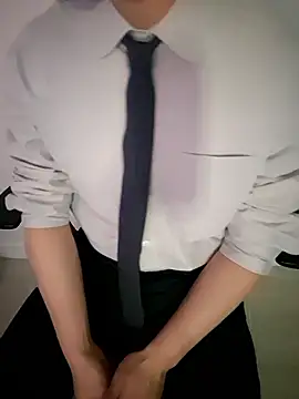 111owo111 online show from 03/30/26, 12:39