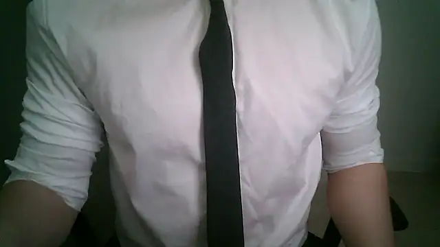 111owo111 online show from 04/20/26, 12:19