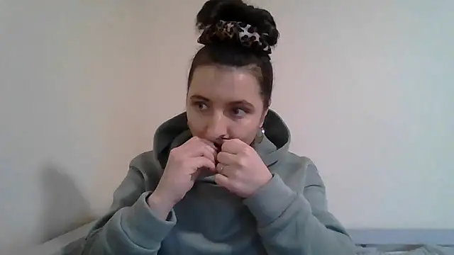 DInaraXRose online show from 01/19/26, 11:03