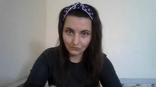 DInaraXRose online show from 02/25/26, 01:10