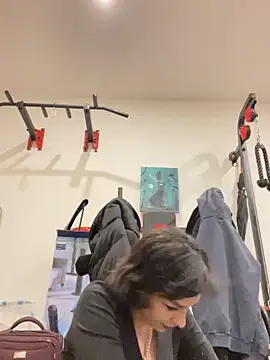 Snapshot of Piggiteablacktea chatting on 11/19/25, 09:15 Piggiteablacktea online show from 11/19/25, 09:15