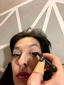 Snapshot of Piggiteablacktea chatting on 11/26/25, 05:14 Piggiteablacktea online show from 11/26/25, 05:14