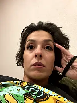 Snapshot of Piggiteablacktea chatting on 01/17/26, 01:32 Piggiteablacktea online show from 01/17/26, 01:32