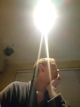 Snapshot of piercingpik chatting on 10/04/25, 09:35 piercingpik online show from 10/04/25, 09:35