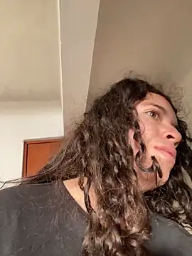 Lucy YupiSweet online show from 12/20/25, 02:02