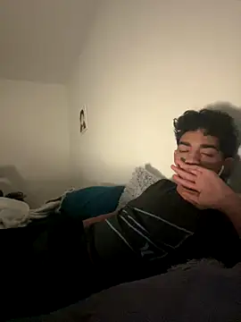 Snapshot of Ryan_12xX chatting on 09/13/25, 06:18 Ryan 12xX online show from 09/13/25, 06:18