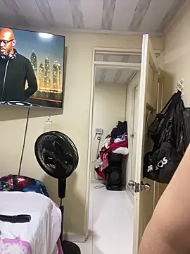 Vliacoooper2 online show from 11/22/25, 09:30